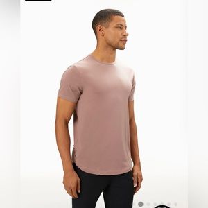 CUTS CURVE-HEM SHORT SLEEVE CREW